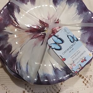 Cynthia Rowley Violet and Cream Floral Dinnerware Set